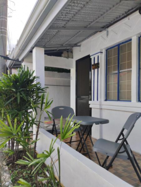 Laly's B8 cozy Vacation Townhouse - 10km to SBMA